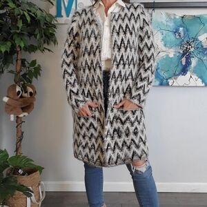 ABSOLUTELY FAMOUS Fuzzy Chevron Duster Long Cardigan XL